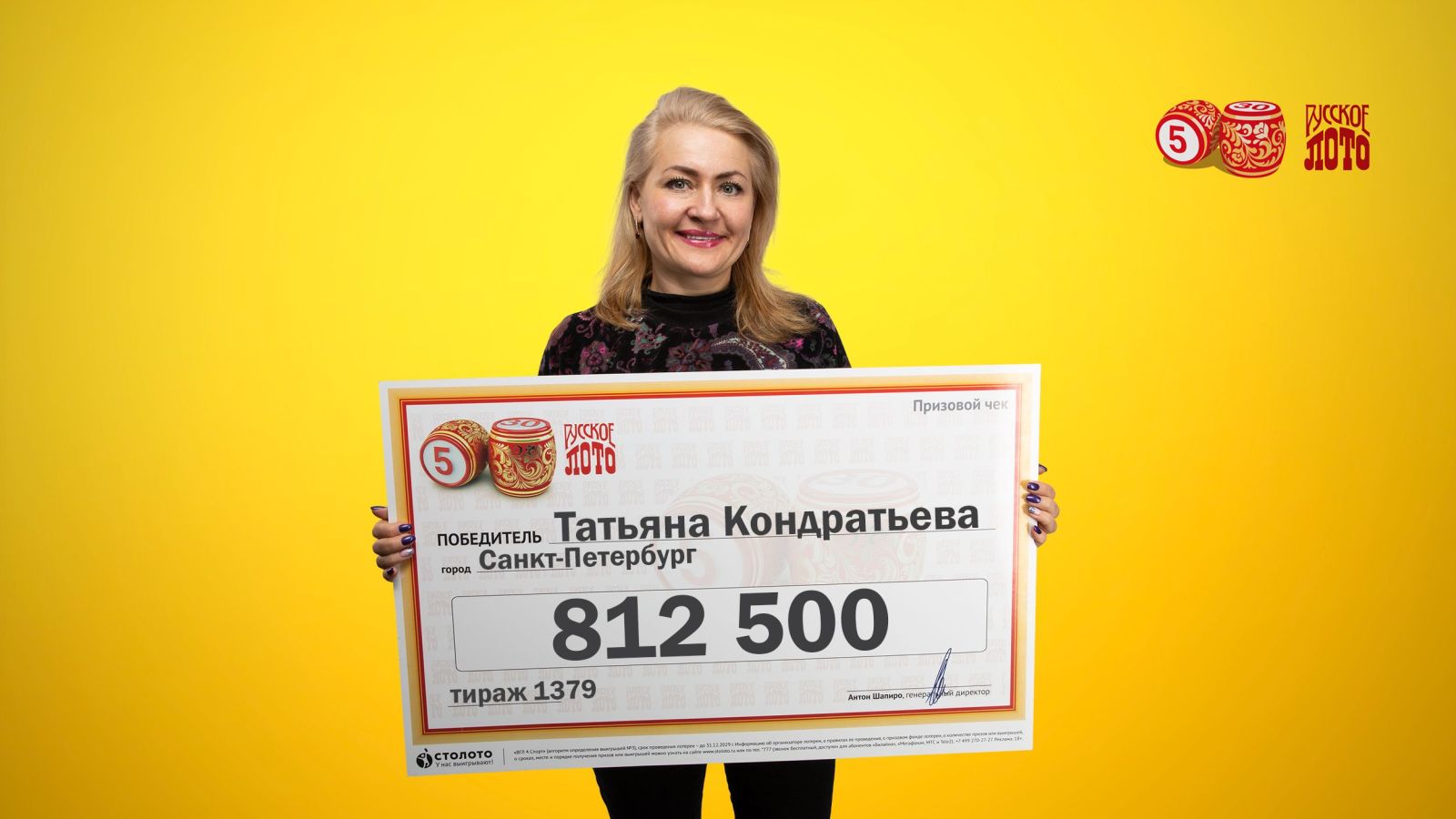 Писает на подругу подруга: 3000 бесплатных порно видео